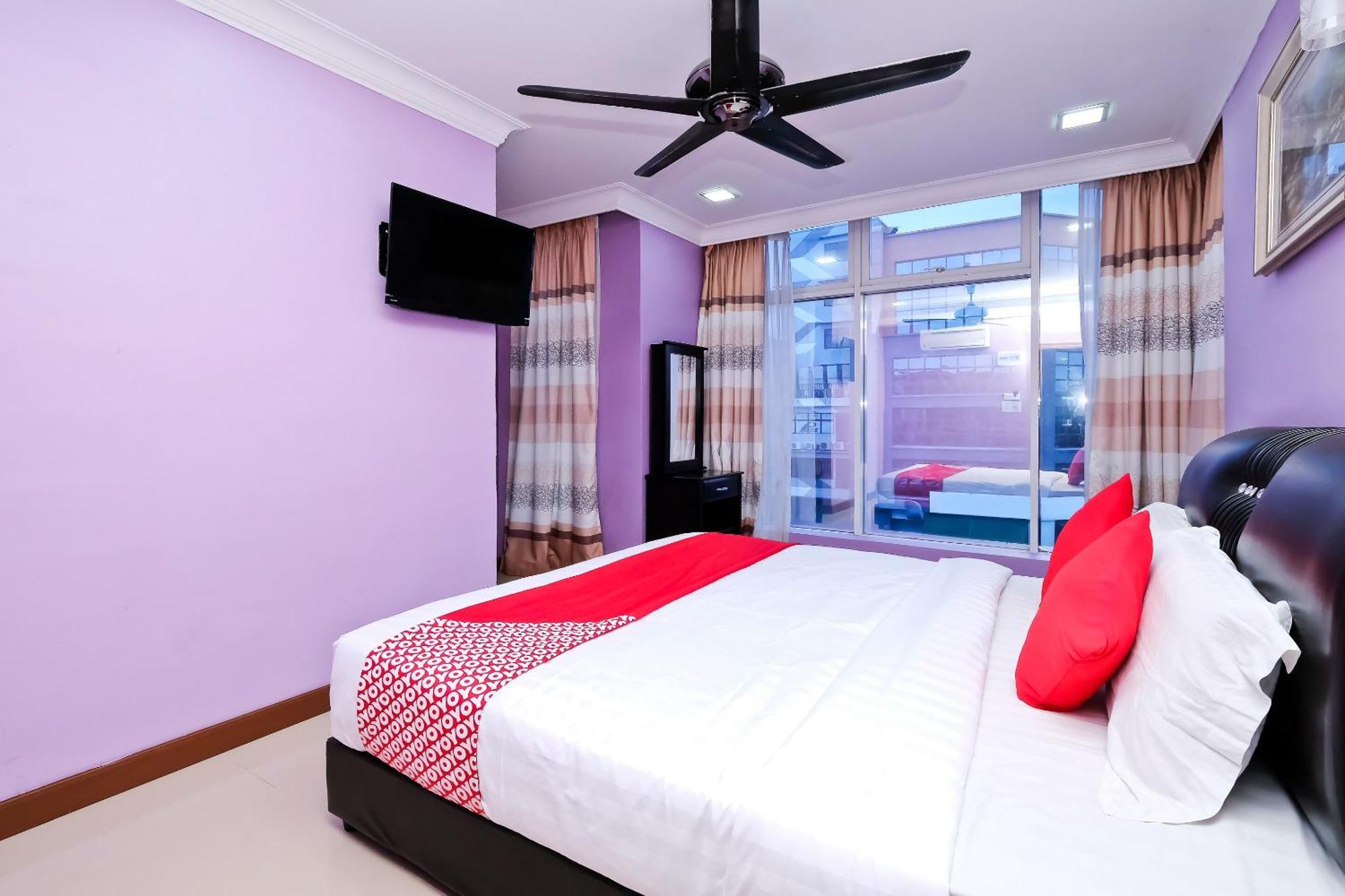Oyo 714 Arina Hotel Bangi Εξωτερικό φωτογραφία